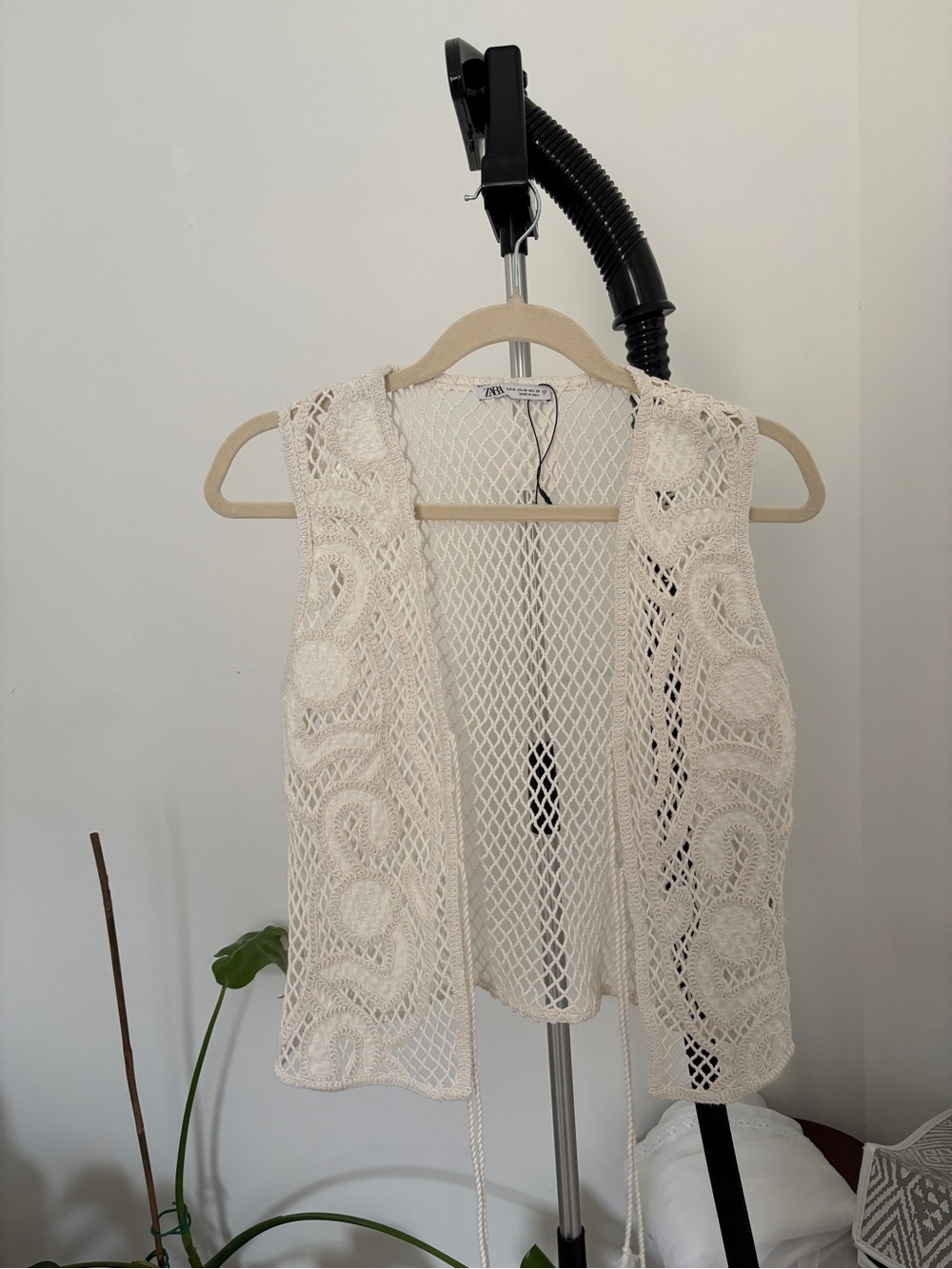 Zara Crochet Open-Front Vest in Cream
